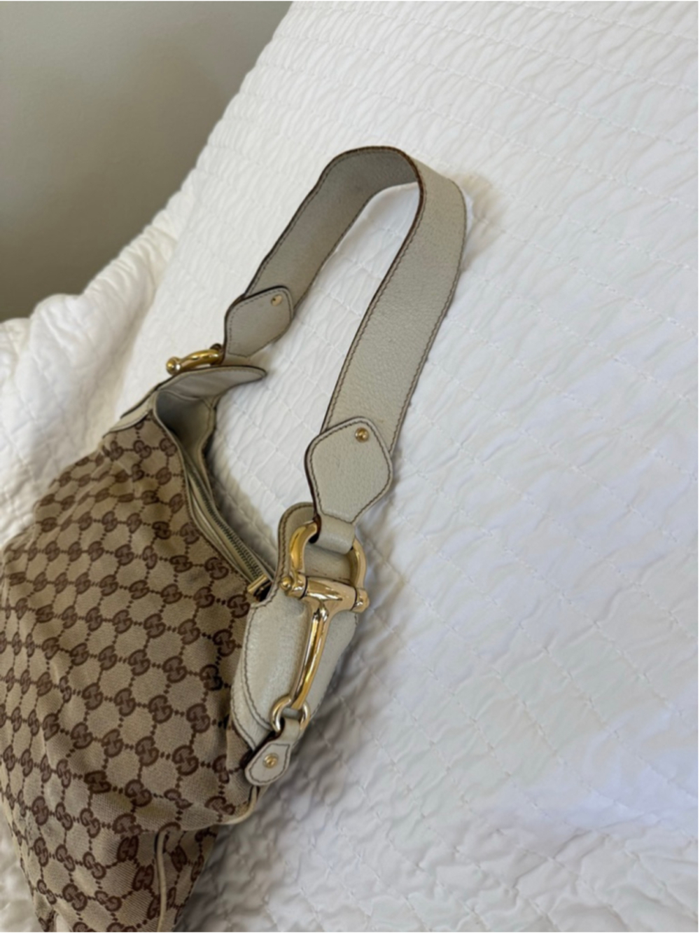 Gucci Shoulder Bag Beige Brown, rubs, wear, discoloration. - Picture 3 of 15